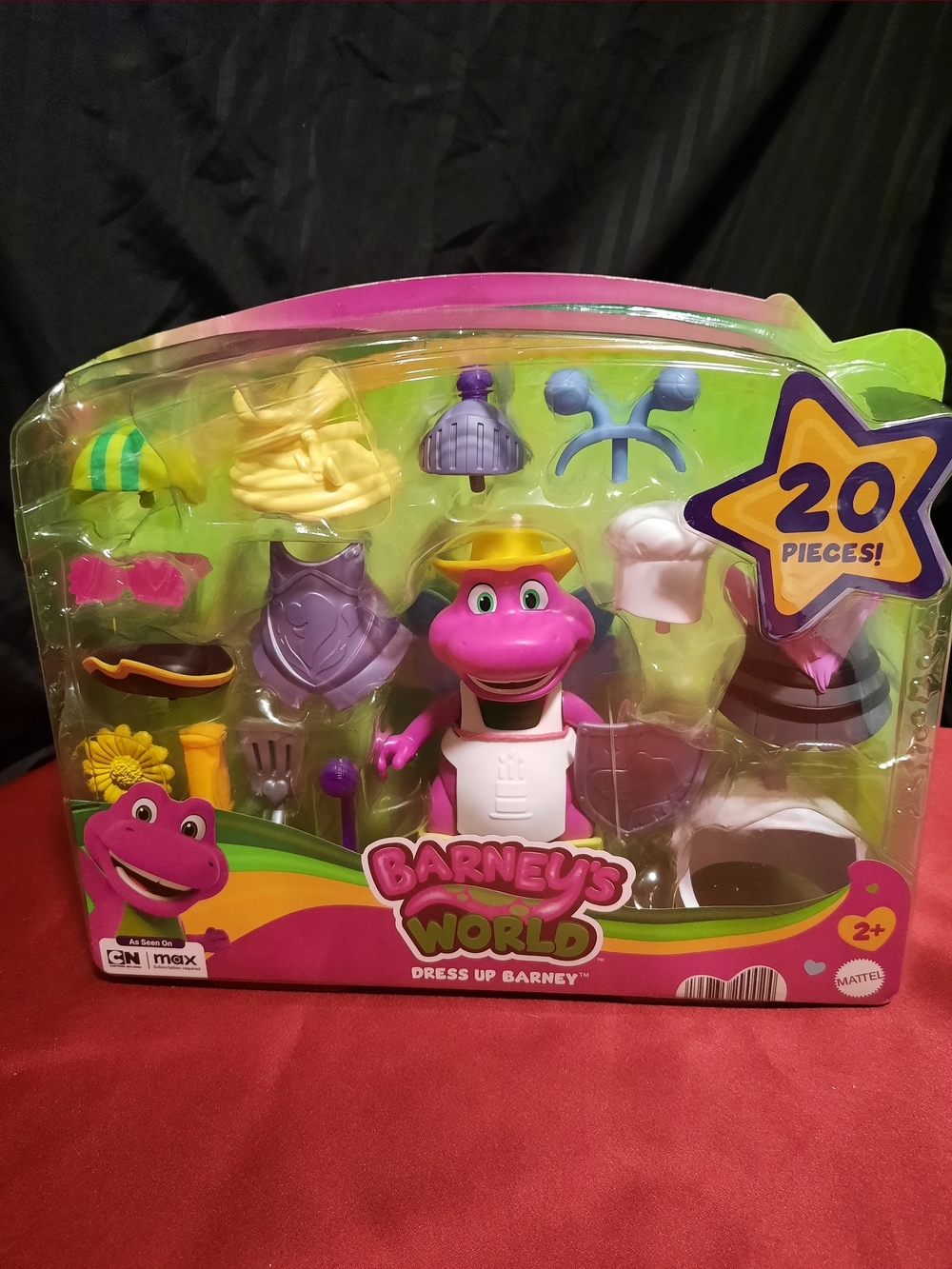 Barney's World Dress-Up Figure Playset  Collectible Barney with 20 Accessories